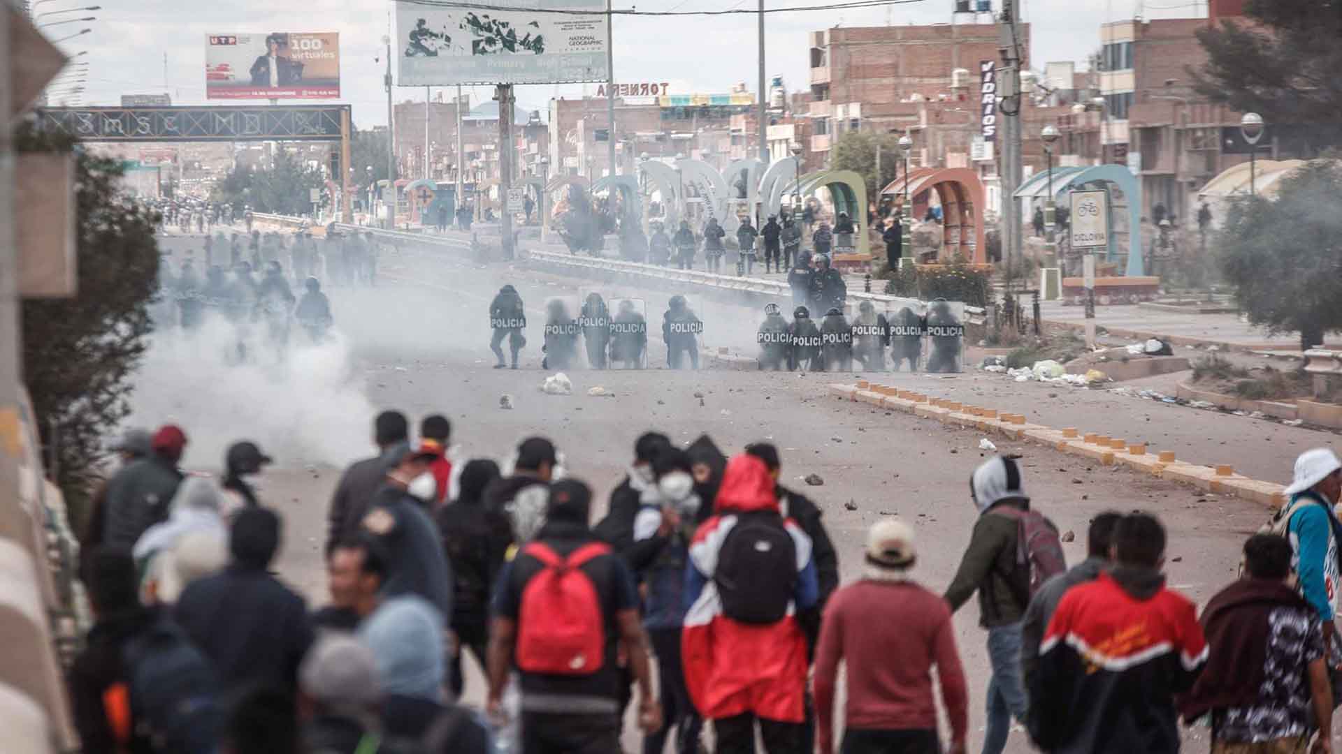 Formalizan investigación contra policías implicados en muertes durante protestas en Arequipa